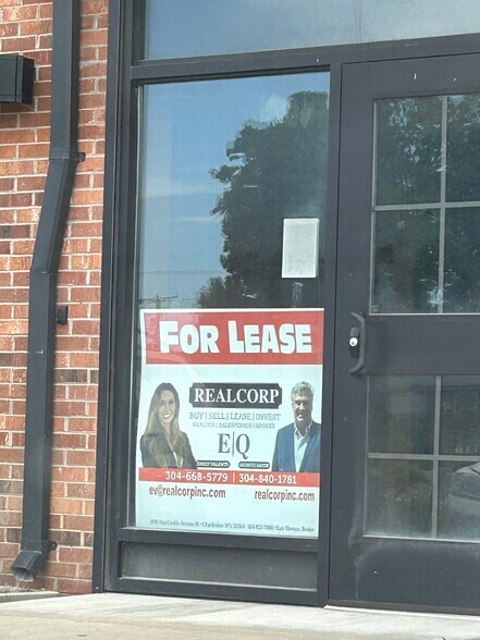 More Photos Of 222 Rhl Blvd, Charleston Unknown For Lease