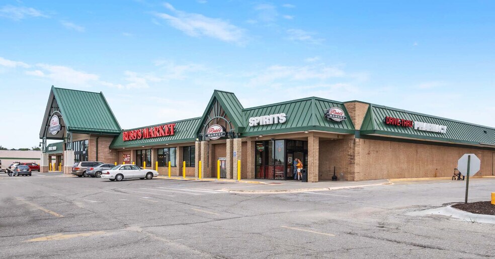 More Photos Of 110-300 N 66th St, Lincoln Unknown For Lease