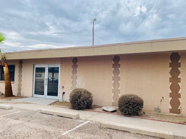 More Photos Of 440 E Southern Ave, Phoenix Medical For Lease