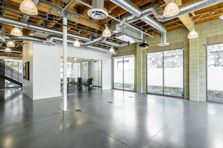 More Photos Of 9930 Irvine Center Dr, Irvine Loft Creative Space For Lease