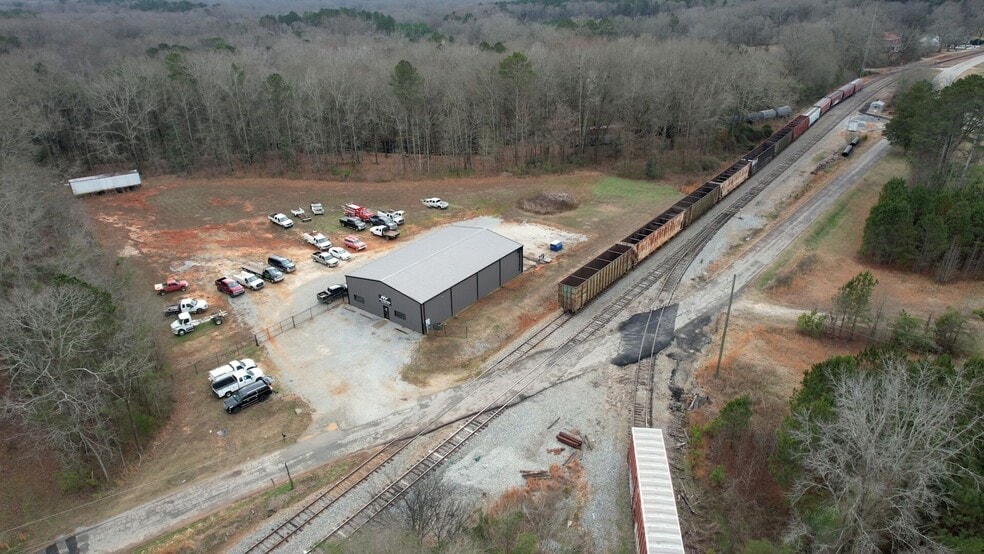 More Photos Of 200 Railroad St, Monticello Industrial For Sale