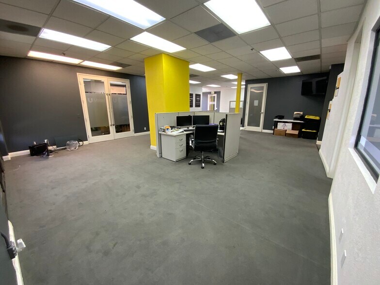 More Photos Of 1750 California Ave, Corona Unknown For Lease