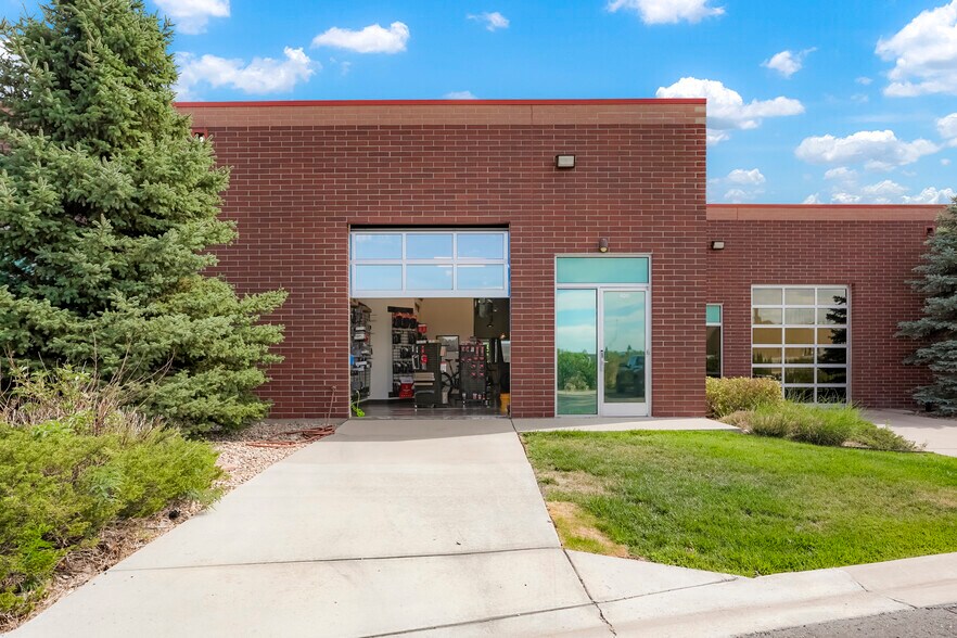 More Photos Of 791 Southpark Dr, Littleton Flex For Sale