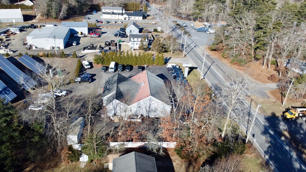 More Photos Of 119 E Grove St, Middleboro Auto Dealership For Sale