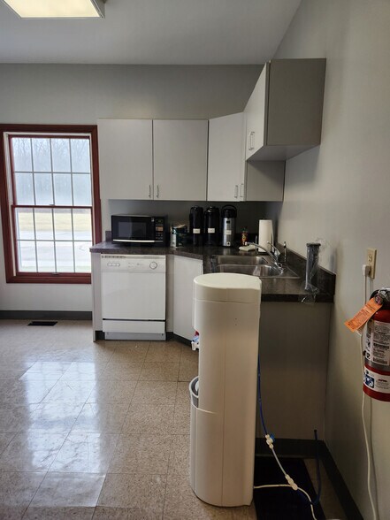 More Photos Of 1892 Georgetown Rd, Hudson Medical For Lease