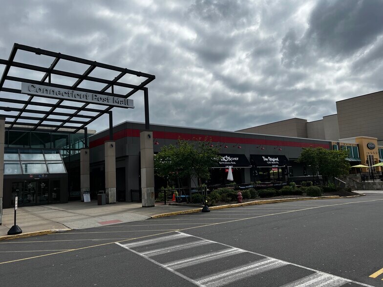 More Photos Of 1201 Boston Post Rd, Milford General Retail For Sale