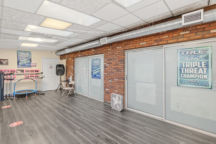 More Photos Of 691 Franklin Ave, Nutley Storefront Retail Residential For Sale