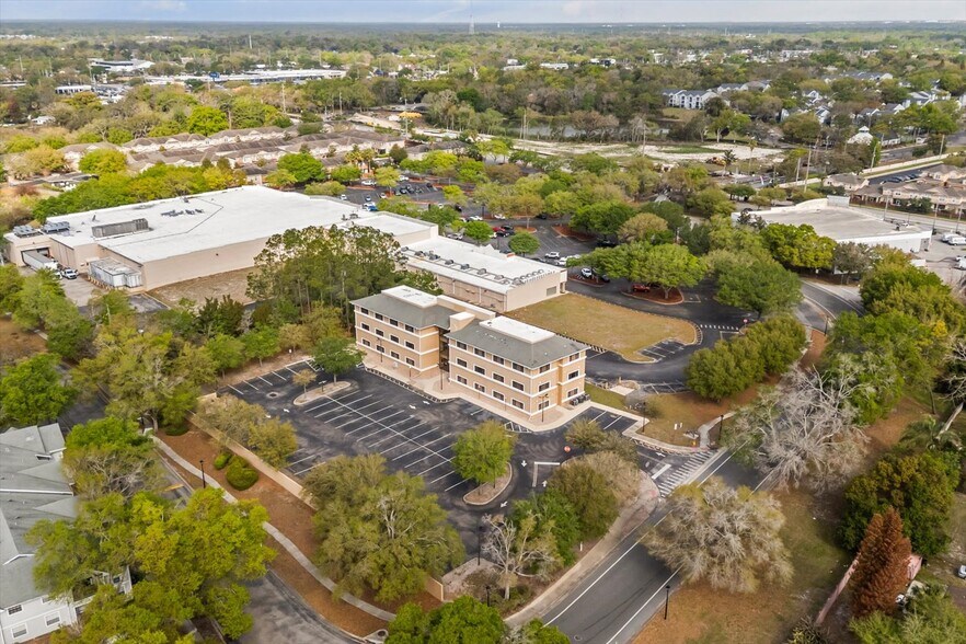 More Photos Of 1490 Sunshadow Dr, Casselberry Loft Creative Space For Lease