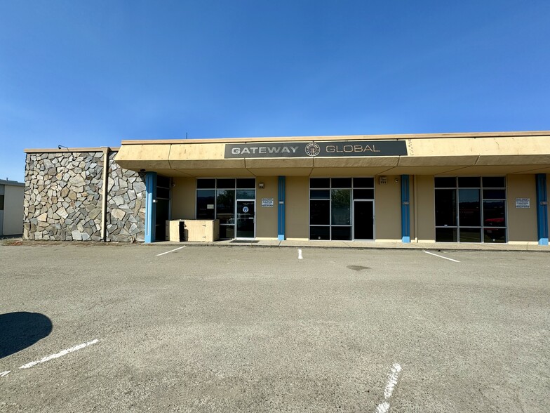 Primary Photo Of 1550 Gilbreth Rd, Burlingame Service For Lease