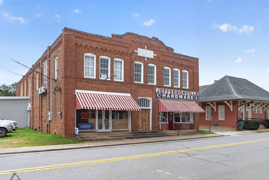 More Photos Of 36 Church St N, Jeffersonville Light Manufacturing For Sale