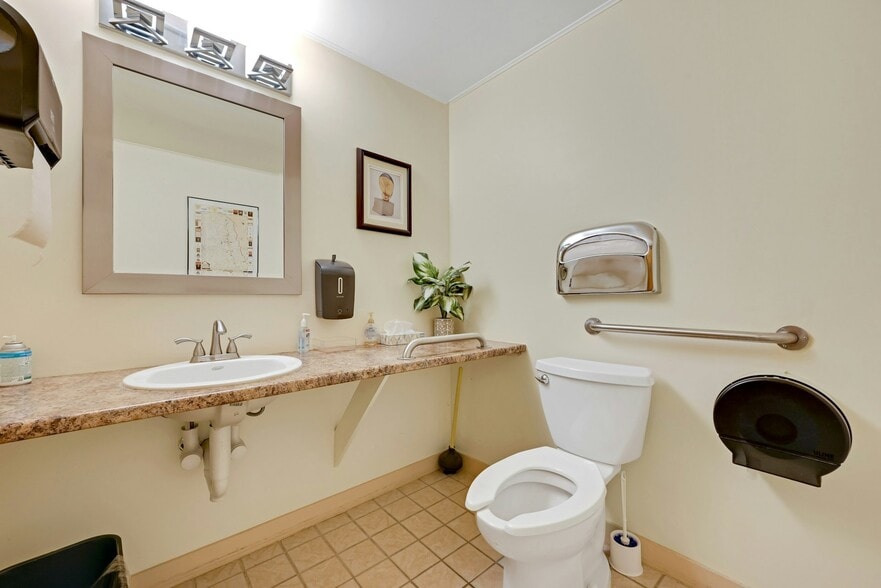More Photos Of 200 Passaic St, Hackensack Office For Sale