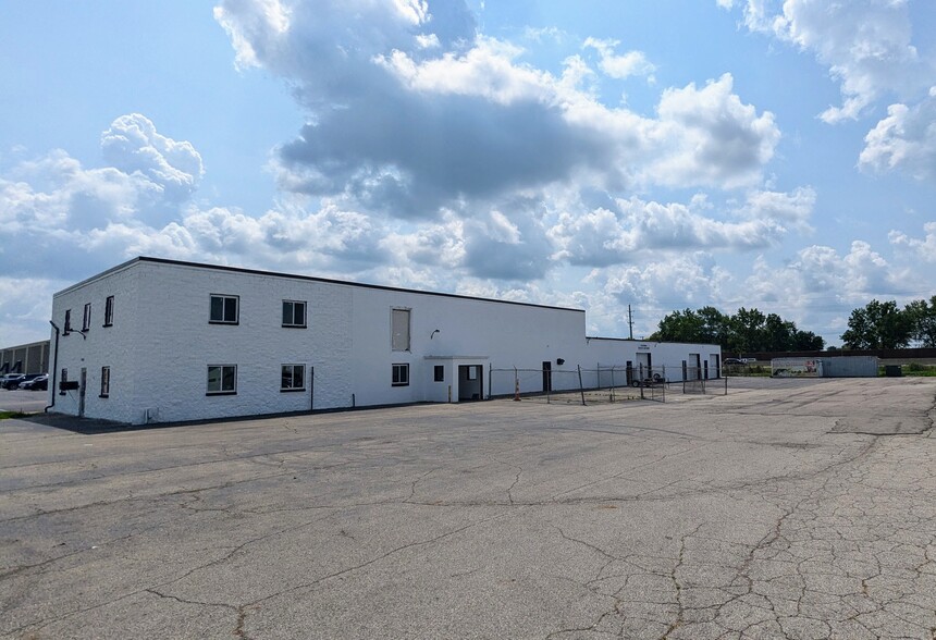 Primary Photo Of 6060 Executive Blvd, Dayton Warehouse For Lease