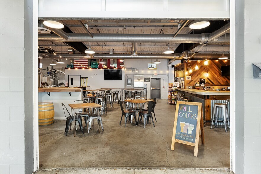 More Photos Of 705 W New York Ave, Somers Point Industrial For Sale