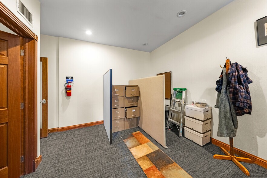 More Photos Of 960 E 2nd Ave, Durango Office For Sale