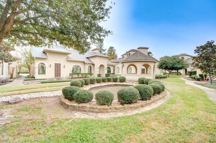 More Photos Of 12818 Willow Centre, Houston Office Residential For Sale