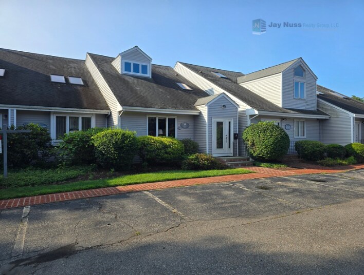 More Photos Of 61 Winter St, Weymouth Medical For Sale