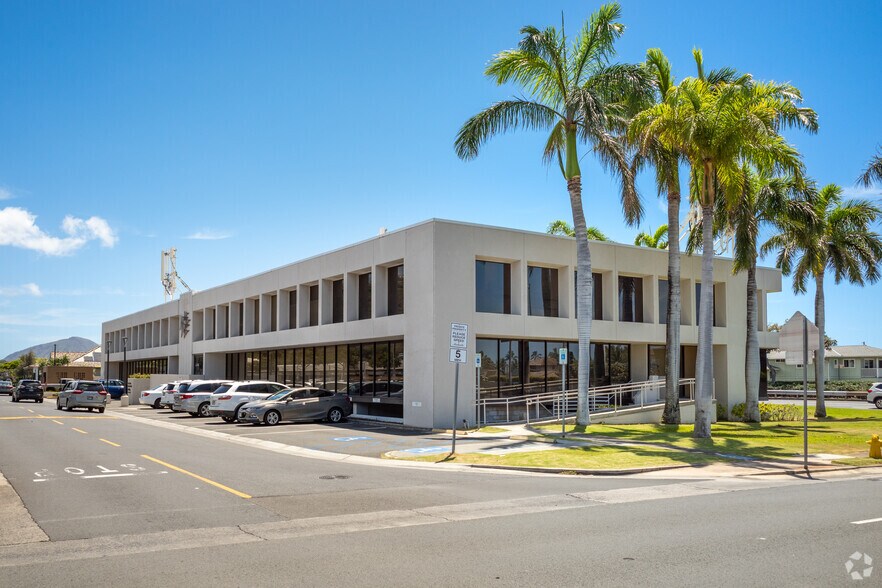 More Photos Of 850 W Hind Dr, Honolulu Medical For Lease
