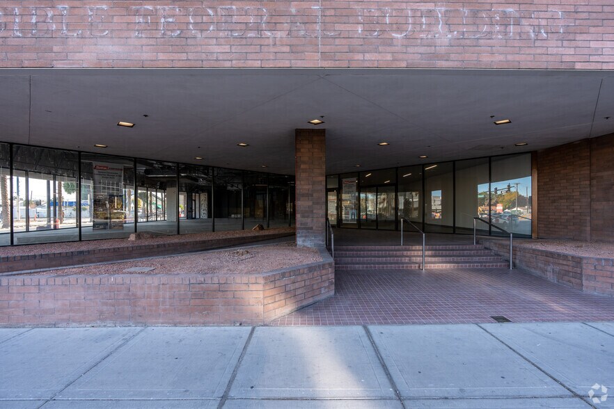 More Photos Of 600 S Las Vegas Blvd, Las Vegas Loft Creative Space For Lease