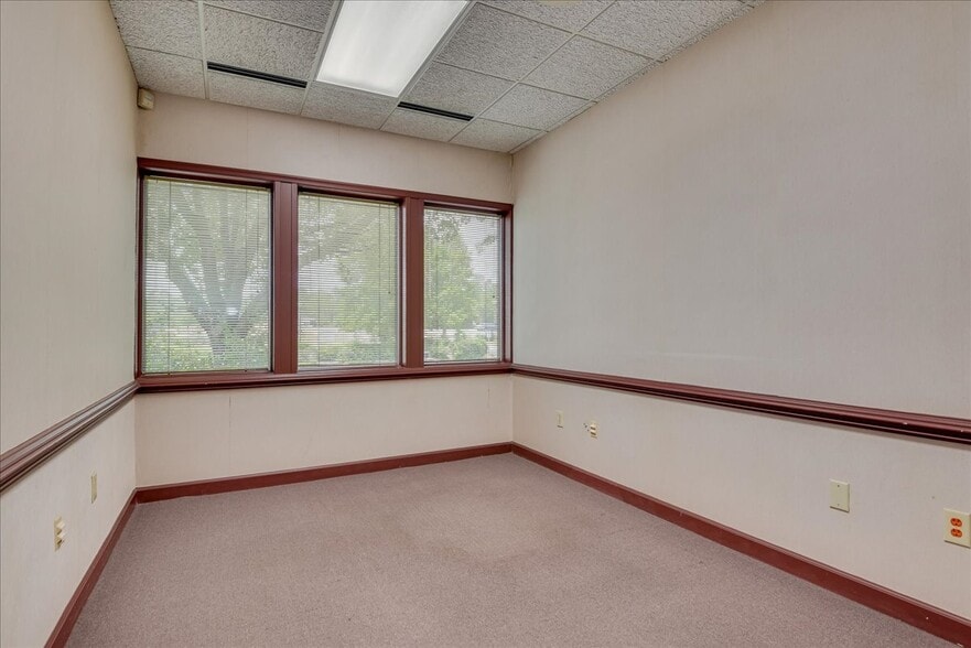 More Photos Of 1080 Silver Bluff Rd, Aiken Medical For Lease