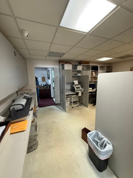 More Photos Of 7765 SW 87th Ave, Miami Medical For Sale