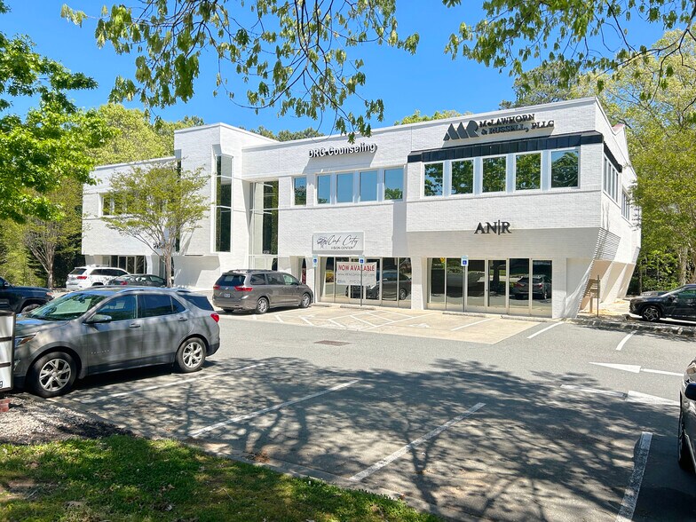 More Photos Of 5720 Creedmoor Rd, Raleigh Medical For Lease