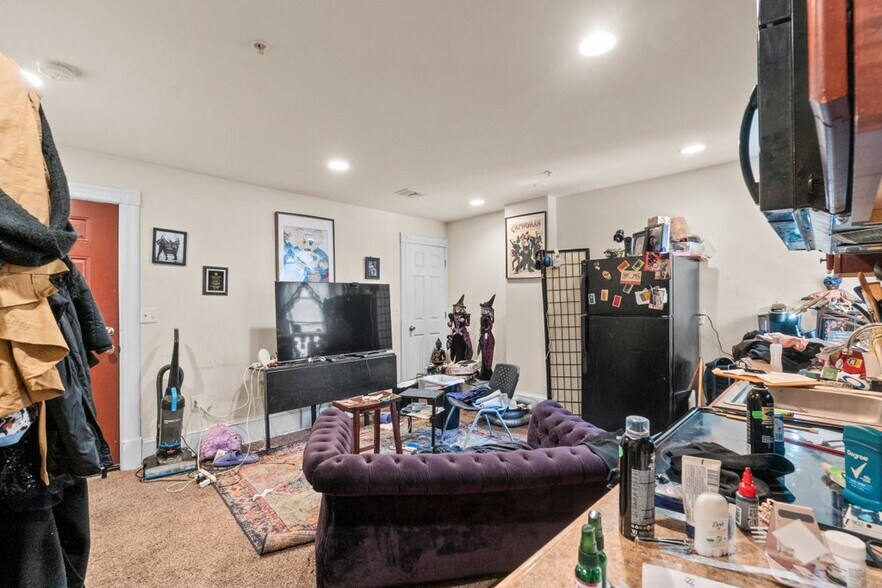 More Photos Of 30 E 25th St, Baltimore Apartments For Sale