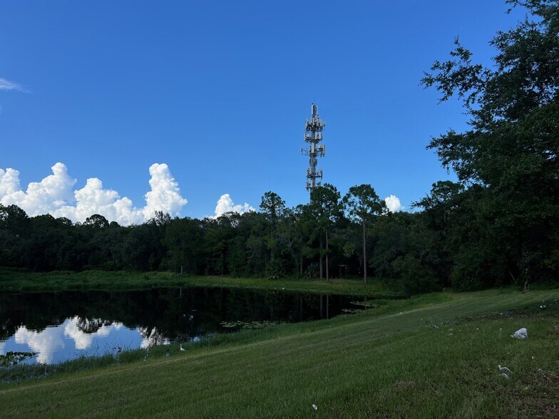 More Photos Of 940 Paul Hoyer Wy, Lake Mary Land For Sale
