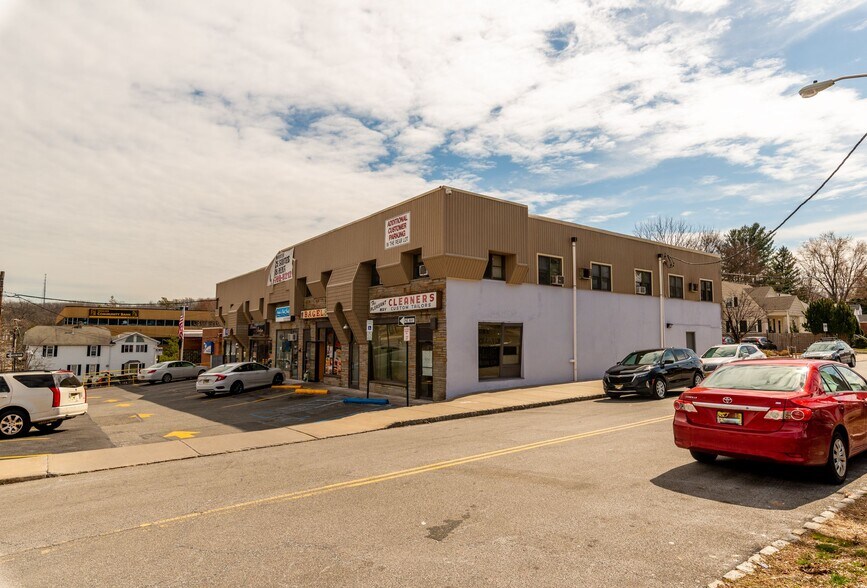 More Photos Of 640-642 Eagle Rock Ave, West Orange Storefront Retail Office For Lease