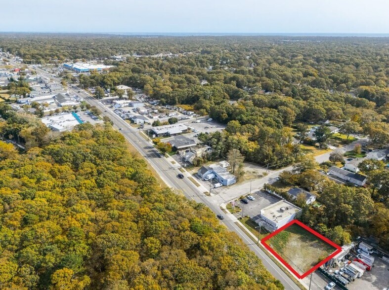 Primary Photo Of 586 Montauk Highway, Shirley Land For Lease