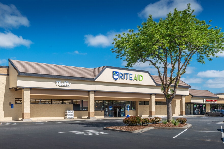 More Photos Of 146 W East Ave, Chico Unknown For Lease