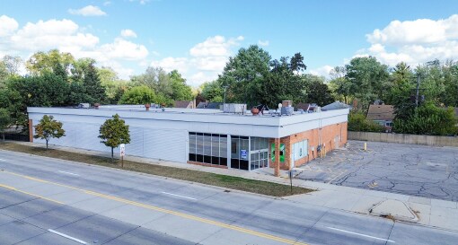 More Photos Of 26020 Coolidge Hwy, Huntington Woods General Retail For Lease