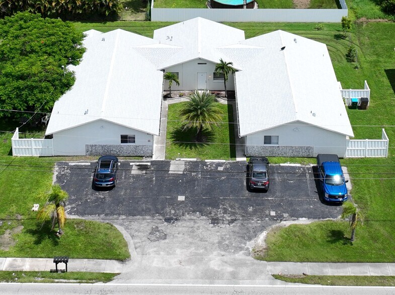 More Photos Of 403 Hancock Bridge Pkwy, Cape Coral Apartments For Sale