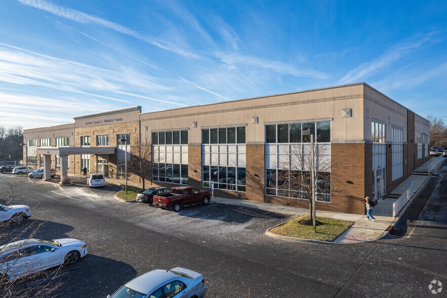 More Photos Of 405 Hurffville Cross Keys Rd, Sewell Medical For Lease