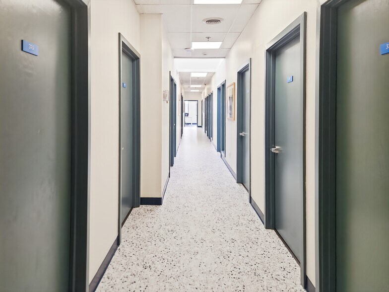 More Photos Of 3300 Monroe Ave, Rochester Coworking Space