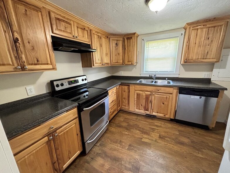 More Photos Of 2936 Hwy 175, Hayesville Specialty For Sale