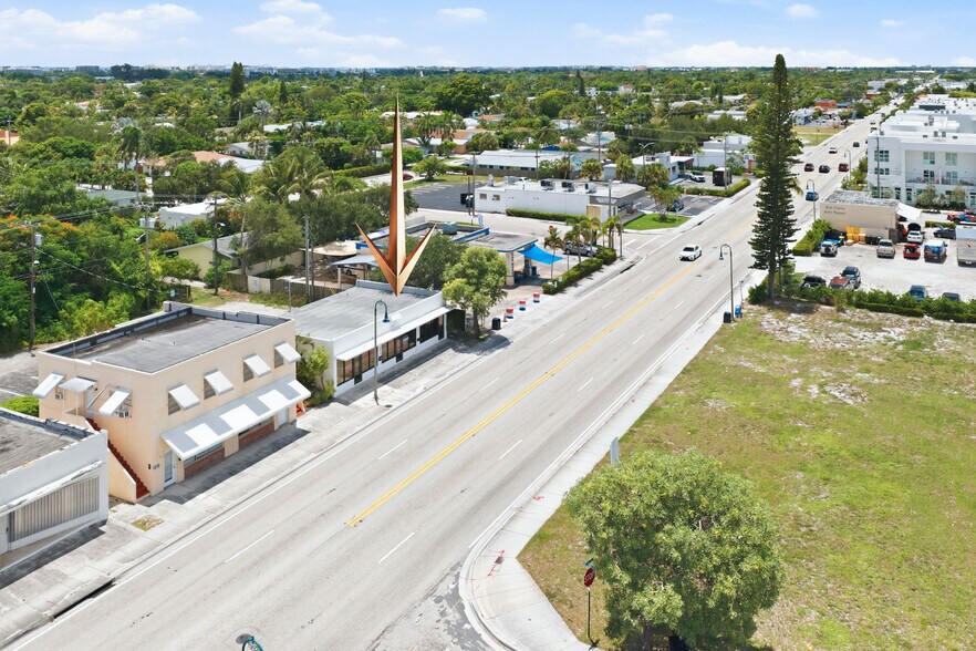 More Photos Of 1808-1812 N Dixie Hwy, Lake Worth Unknown For Lease