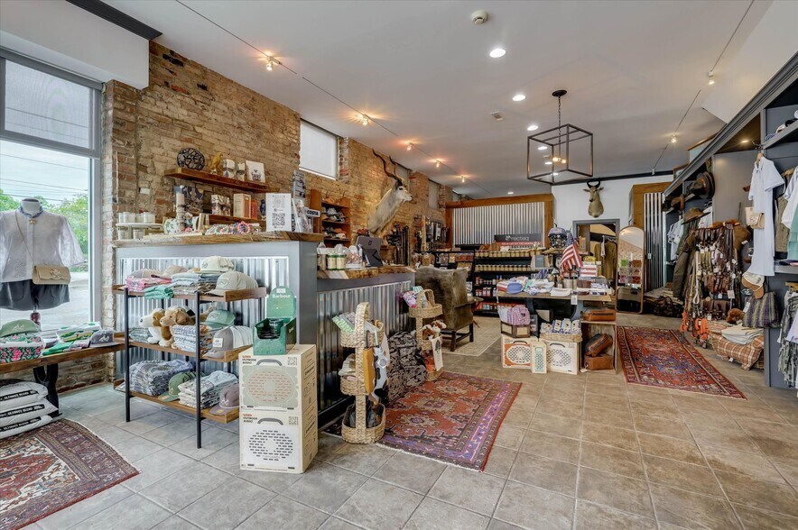 More Photos Of 150 Fairfield St SE, Aiken Storefront Retail Office For Sale