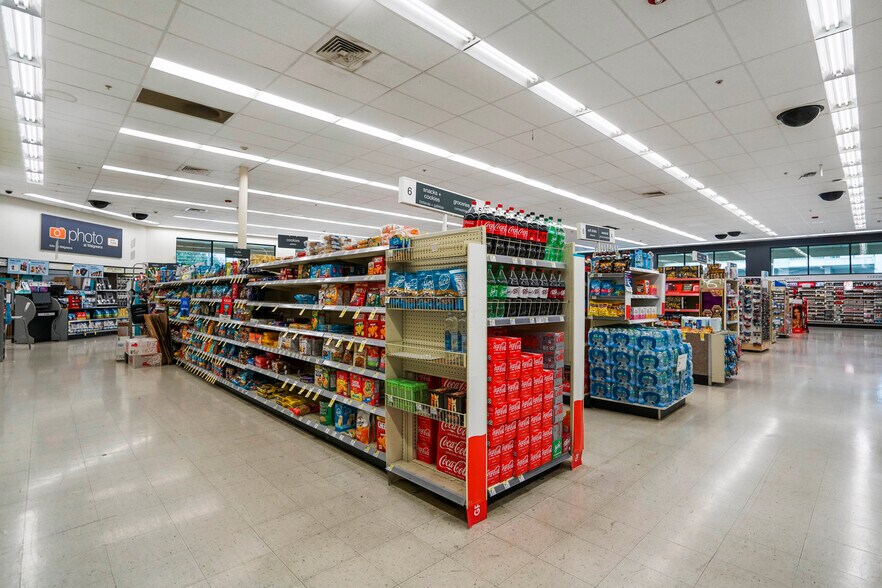 More Photos Of 1501 W Whittier Blvd, Montebello Drugstore For Sale