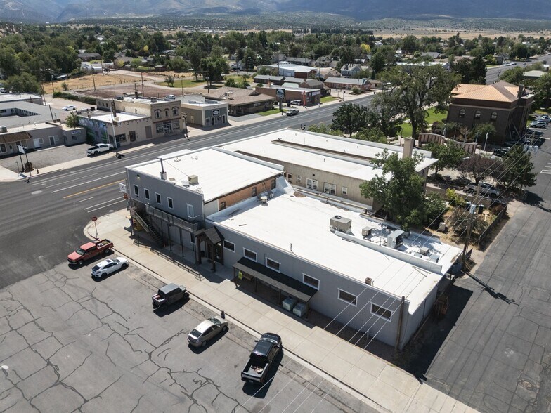 More Photos Of 10 S Main St, Fillmore Restaurant For Sale