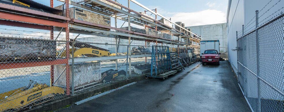 More Photos Of 19089 94th Ave, Surrey Research And Development For Sale