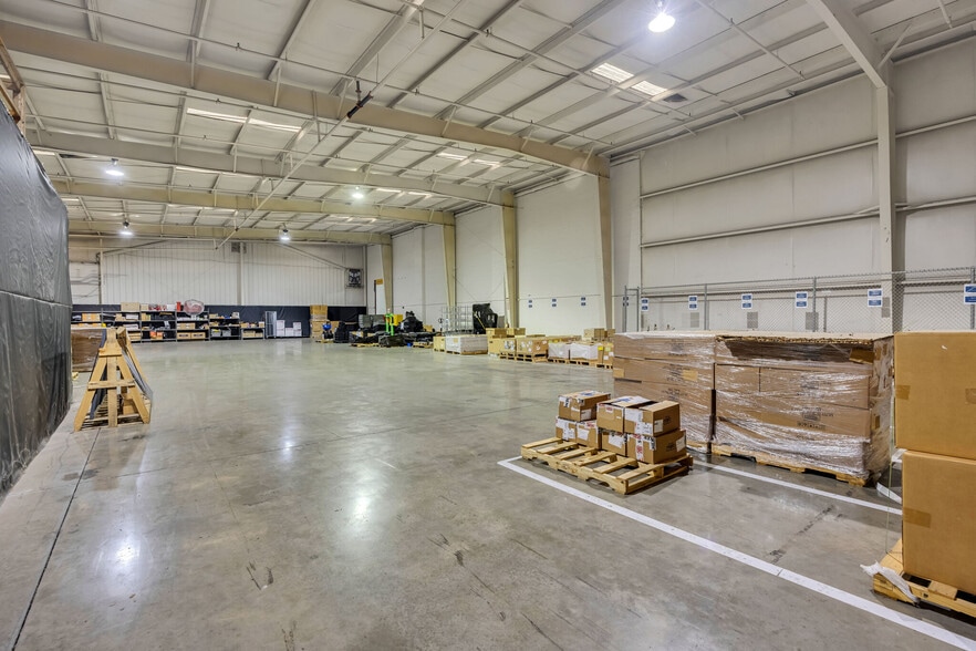 More Photos Of 164 W 31st St, Chattanooga Distribution For Lease