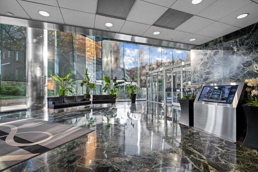 More Photos Of 900 S Gay St, Knoxville Office For Sale