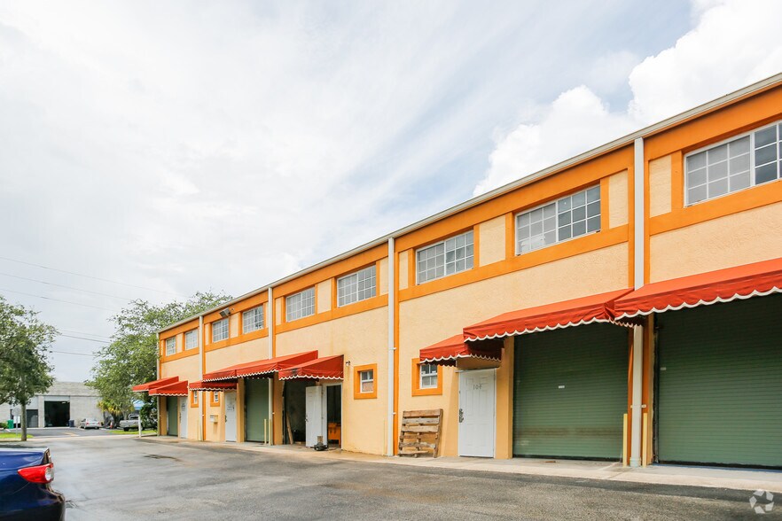 More Photos Of 13192 SW 130th Ter, Miami Warehouse For Lease