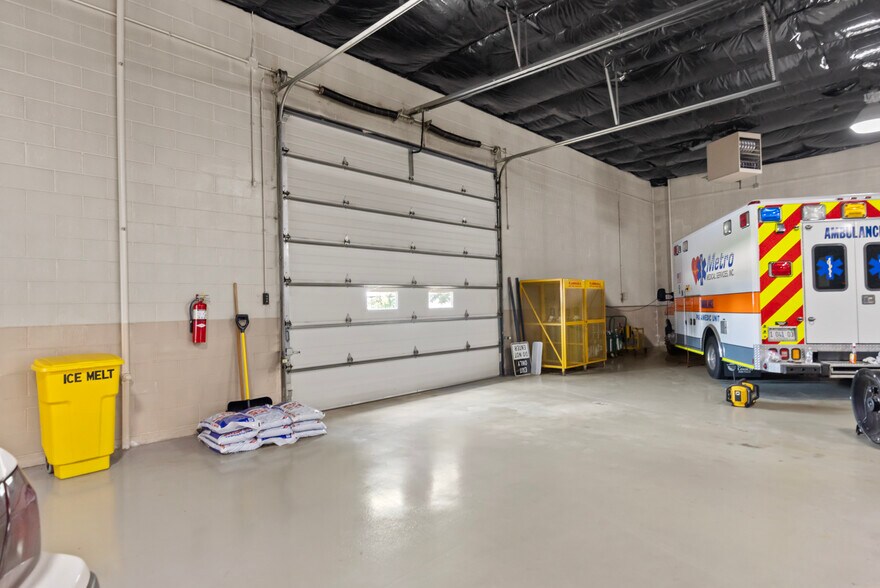 More Photos Of 5112 Forest Hills Ct, Loves Park Industrial For Sale