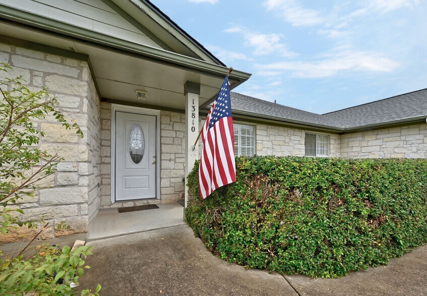 More Photos Of 13810 Fm 1826, Austin Office Residential For Sale