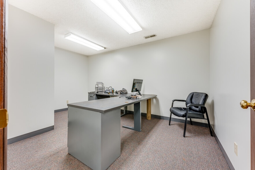 More Photos Of 193 Greenbag Rd, Morgantown Freestanding For Sale