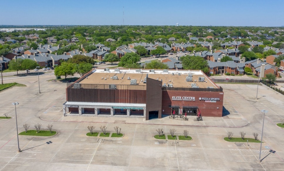 More Photos Of 1130 W Trinity Mills Rd, Carrollton General Retail For Sale