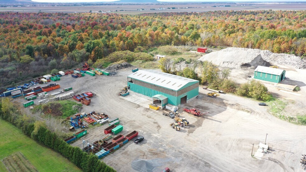 More Photos Of 750 Grand Rang Saint-François, Saint-pie Industrial For Sale