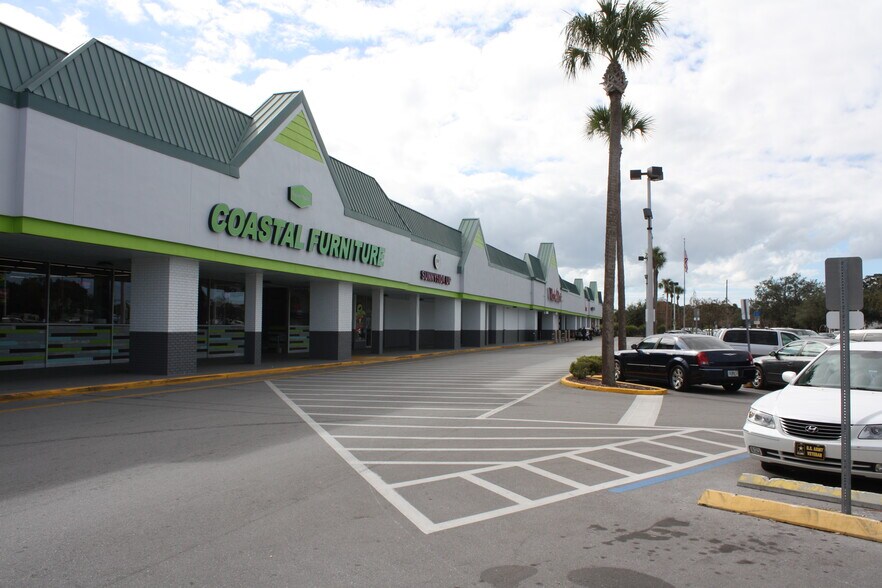 More Photos Of 14166-15150 Us Highway 19, Hudson Unknown For Lease