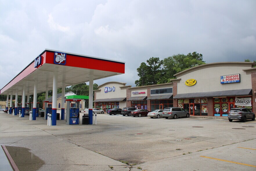 Primary Photo Of 3305 St. Stephens Rd, Mobile Convenience Store For Lease